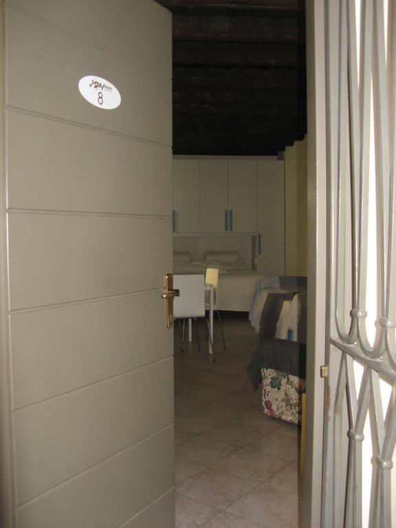 Myroom Center Flat Bergamo Exterior photo